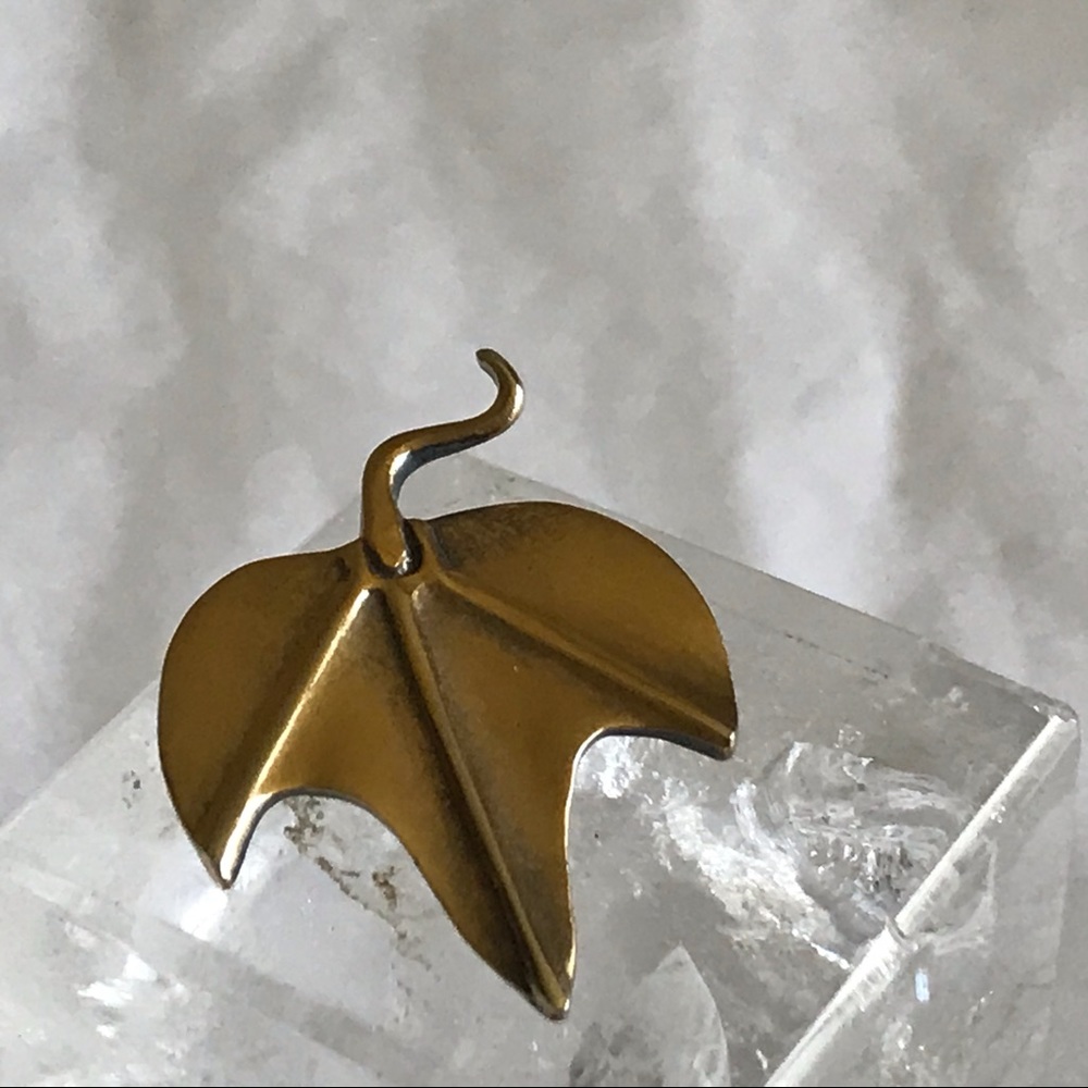 MMA | Met Sterling Gold Leaf Brooch Pin